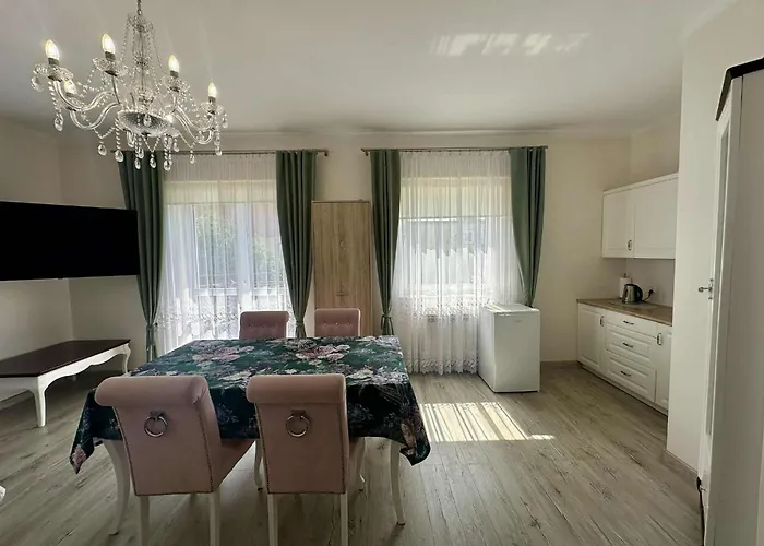 Ambasador منزل للإقامة Jastrzębia Góra